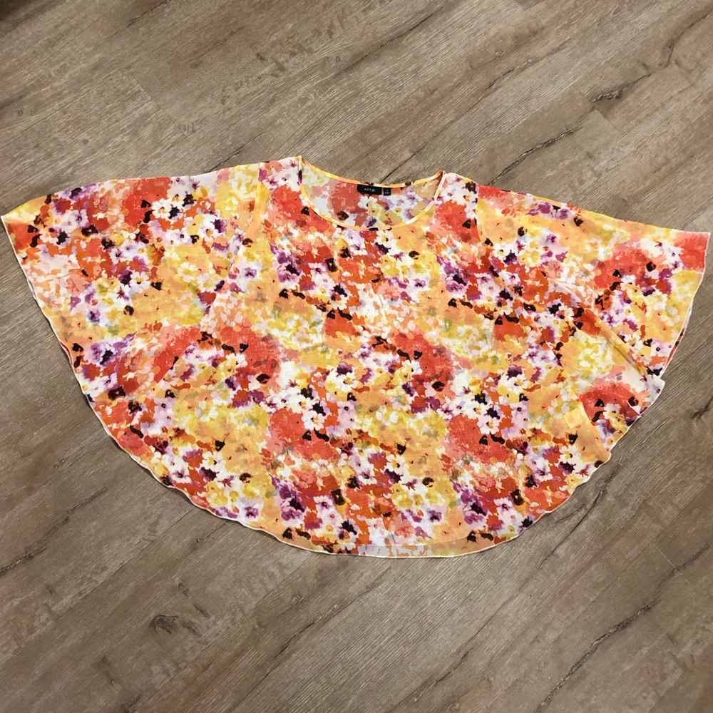 APT 9 Floral Poncho Style Blouse